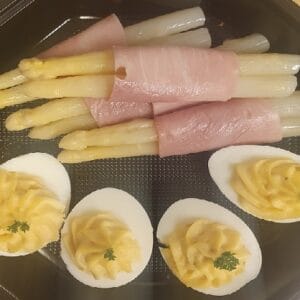 Gevuld ei / Hamrolletje asperge
